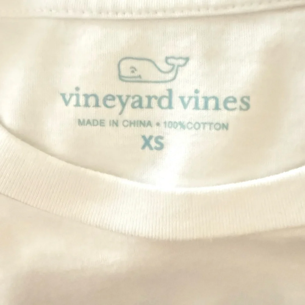 Vineyard Vines Men’s XS Tarpon Fish Sketch Whale Pocket Tee Short Sleeve White